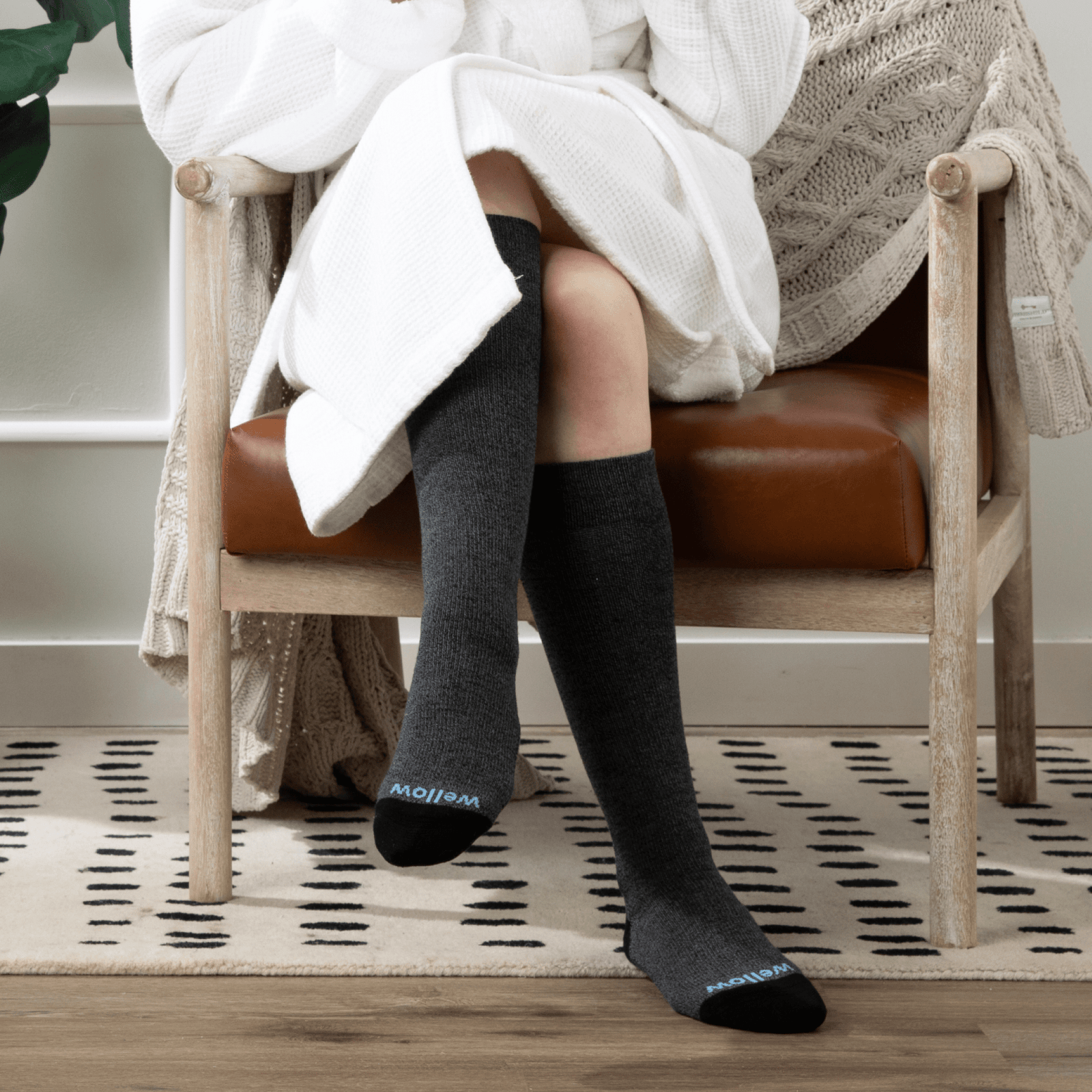 Charcoal Azure – Wellow