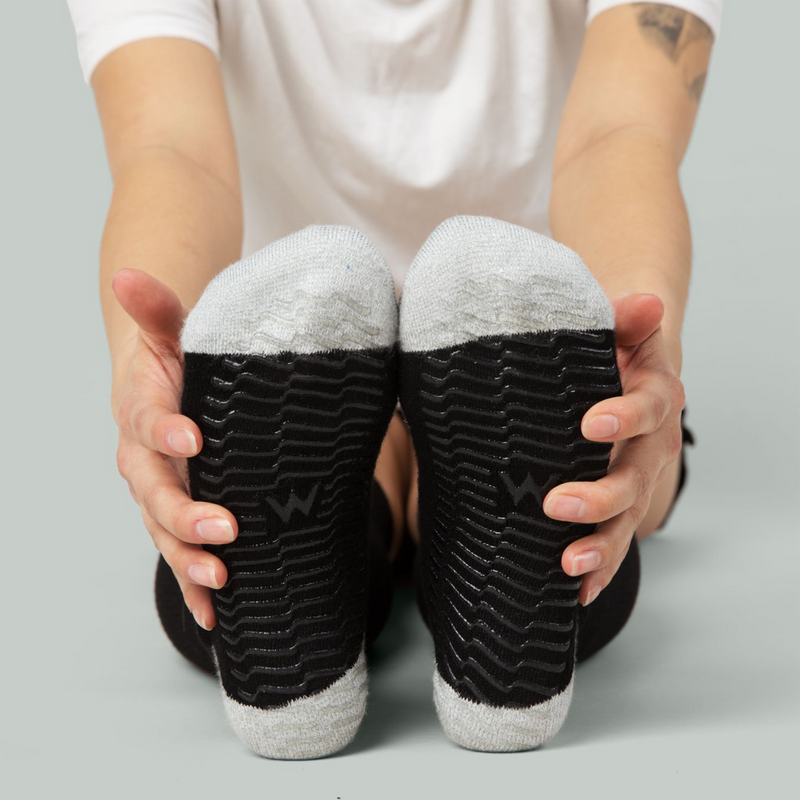 Black - Grip Socks