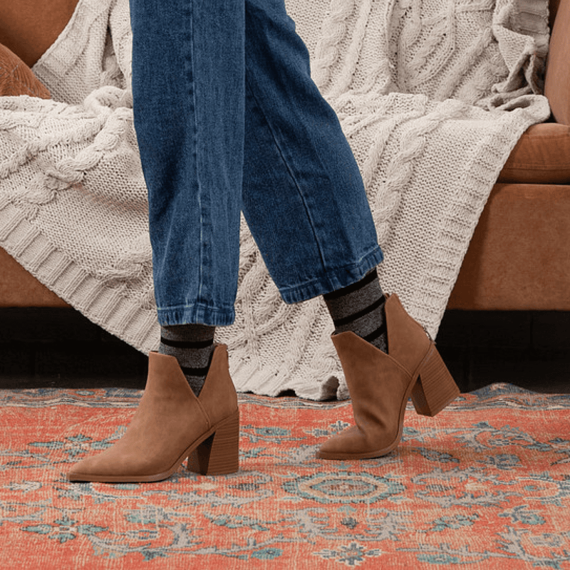 Onyx Twist Featherline