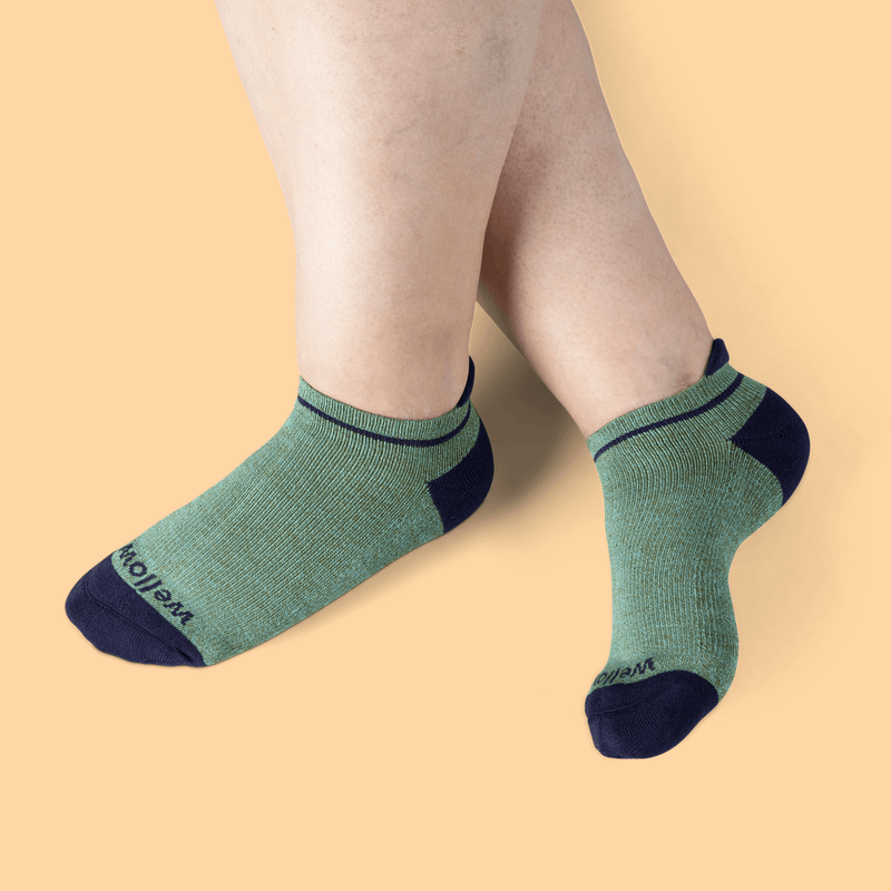 Twiggy Twist Tab Socks