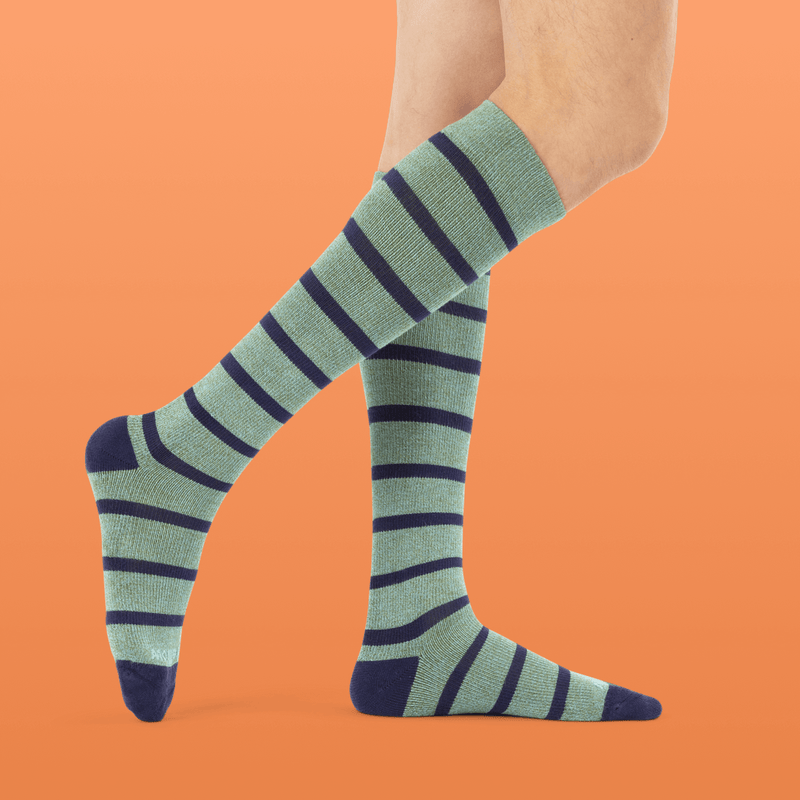 Twiggy Twist Featherline