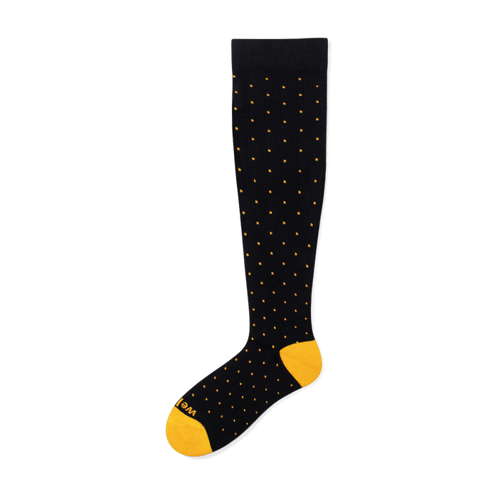 Black Golden Dot